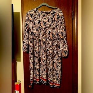 XL APT.9 floral dress